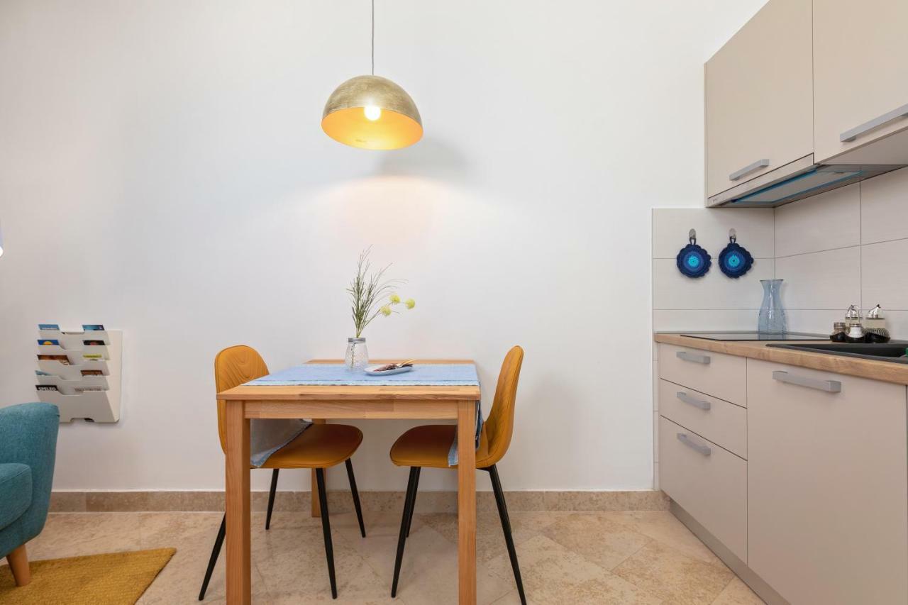 Apartment Arena