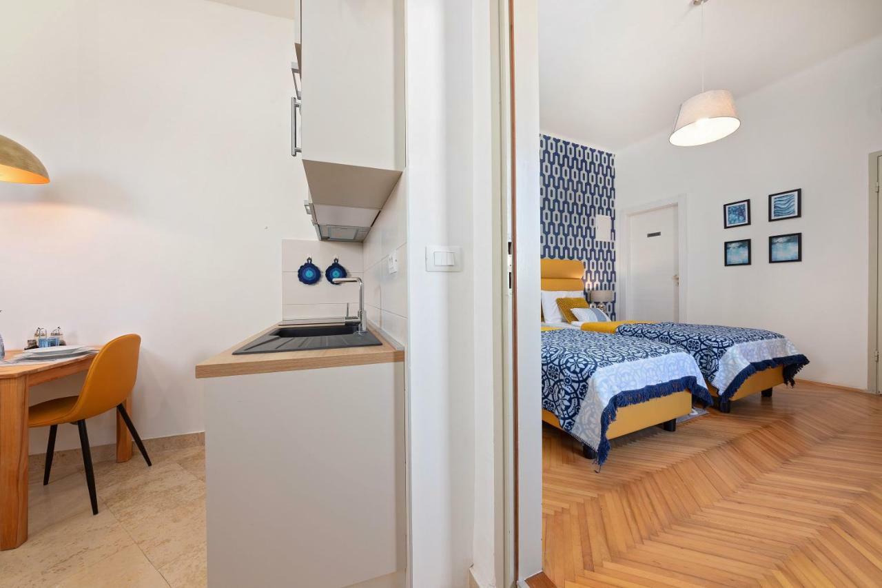 Apartment Arena *